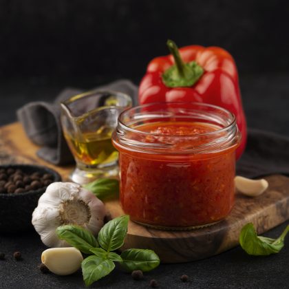 Mermeladas para marinar, de pimiento, de pimiento y ajo negro y de aceite